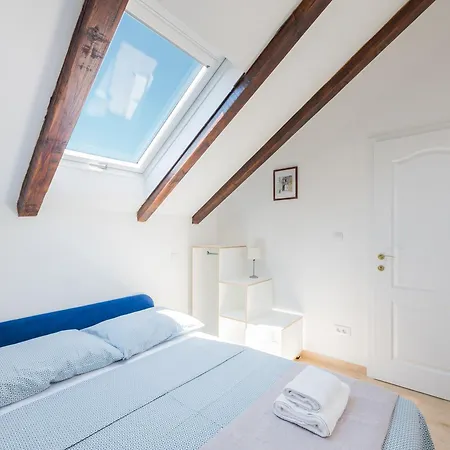 Sugar Suite,self Check In,split Center!! * 스플리트