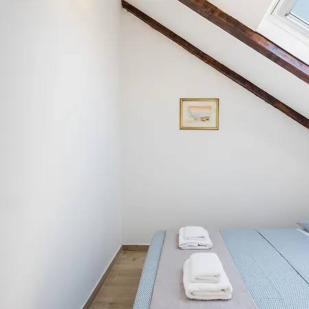 Sugar Suite,self Check In,split Center!! *