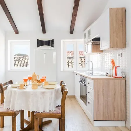 Sugar Suite,self Check In,split Center!! *