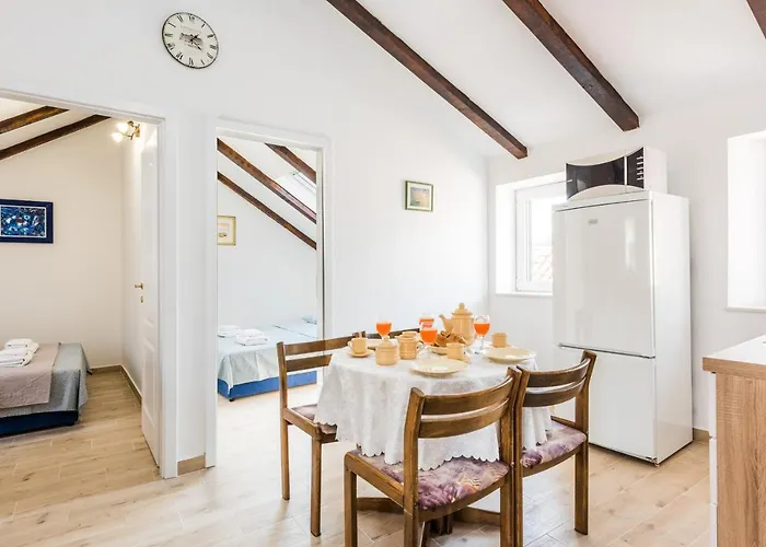 Sugar Suite,self Check In,split Center!!