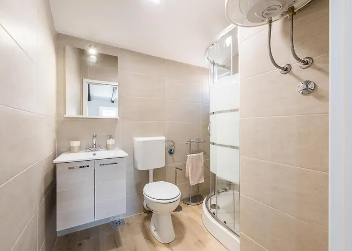 Апартаменты Sugar Suite,self Check In,split Center!! *