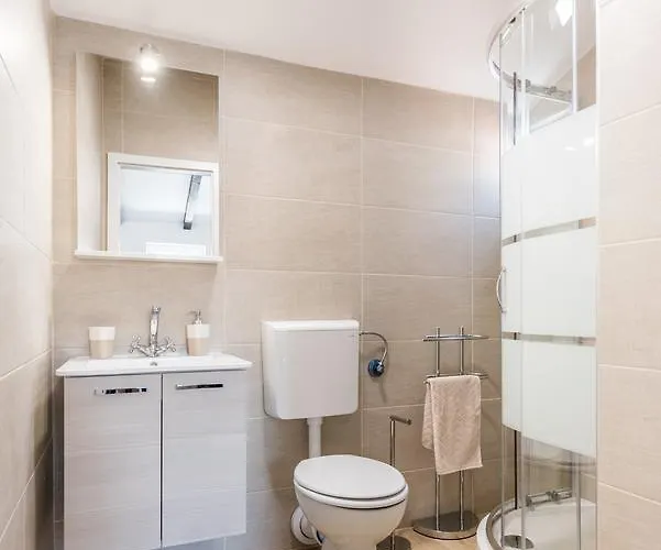 Sugar Suite,self Check In,split Center!! Сплит