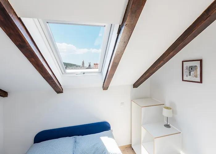 Sugar Suite,self Check In,split Center!! Апартаменты